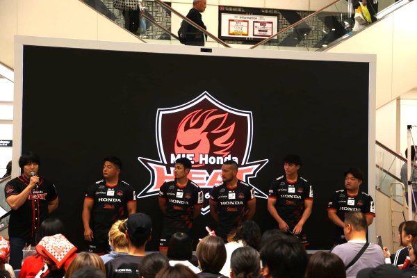 【イベント】5月11日(日) イオンモール鈴鹿にて、パブリックビューイング Supported by J SPORTS をしました！