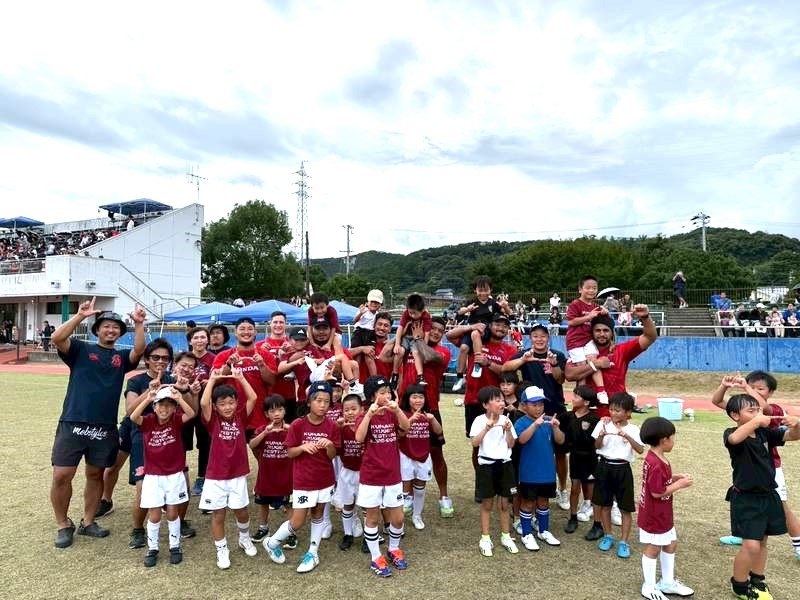  【普及活動】県内外のラグビースクールに対し、ラグビー指導を行いました。